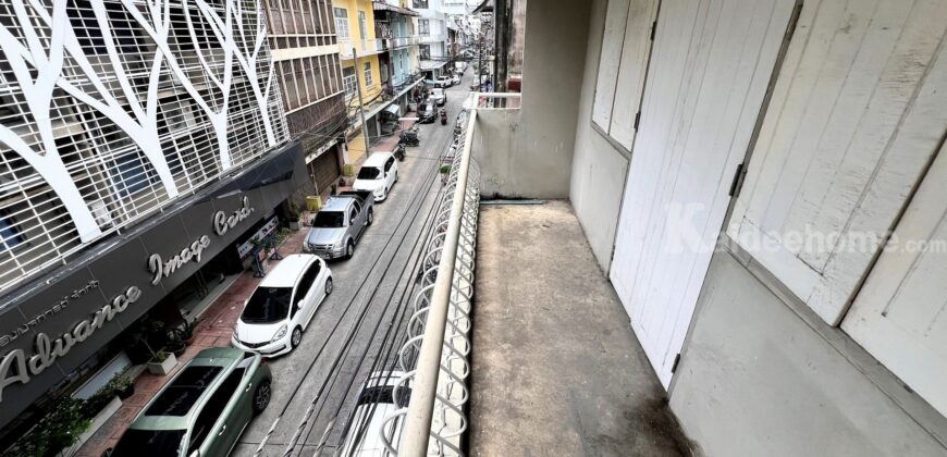 ขายตึกแถว วงเวียน 22 กรกฎาคม 4 ขนาด 32.2 ตารางวา ใกล้ MRT วัดมังกร เพียง 260 เมตร