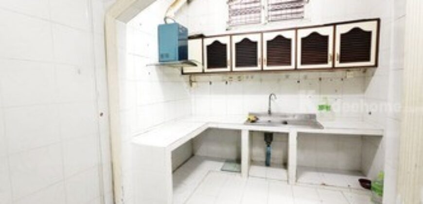 ทาวน์เฮ้าส์ให้เช่าบางนา ใกล้ BTS เดินทางสะดวก แค่ 9,900 บาท/เดือน!