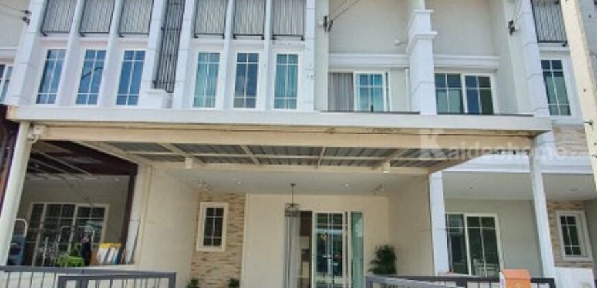 ปรับลดราคา ทาวน์เฮ้าส์คู้บอน ม.โกลเด้น ทาวน์ รามอินทรา คู้บอน 27 แต่งโมเดิร์นchic