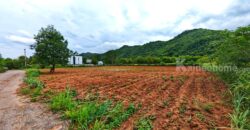 ขายที่ดินเขาใหญ่ 1-2 ไร่ เขาวง หนองน้ำแดง ปากช่อง ใกล้ธนะรัชต์-กุดคล้า ที่สวยโล่งโปร่ง วิวเขาล้อมรอบสวยมาก ทำเลดีเข้าออกได้หลายทาง ใกล้ศูนย์ผู้นำซีพี มีเพื่อนบ้าน ไม่เปลี่ยว ขายถูก 087-9074045