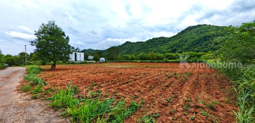 ขายที่ดินเขาใหญ่ 1-2 ไร่ เขาวง หนองน้ำแดง ปากช่อง ใกล้ธนะรัชต์-กุดคล้า ที่สวยโล่งโปร่ง วิวเขาล้อมรอบสวยมาก ทำเลดีเข้าออกได้หลายทาง ใกล้ศูนย์ผู้นำซีพี มีเพื่อนบ้าน ไม่เปลี่ยว ขายถูก 087-9074045