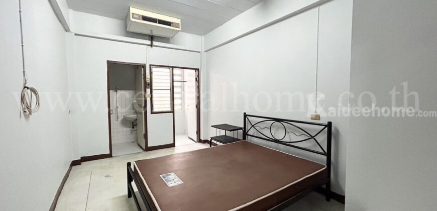 กิจการอพาร์ทเม้นท์ 274ตร.ว. รัชดาภิเษก 42 ใกล้แยกรัชโยธิน