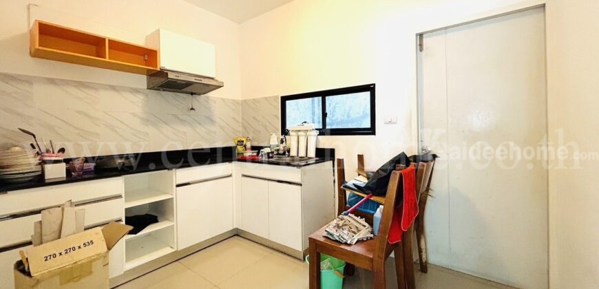 บ้านแฝด 3 ชั้น ธนาคลัสเตอร์ เวสต์เกต ติดถนนบางรักใหญ่ – บ้านใหม่