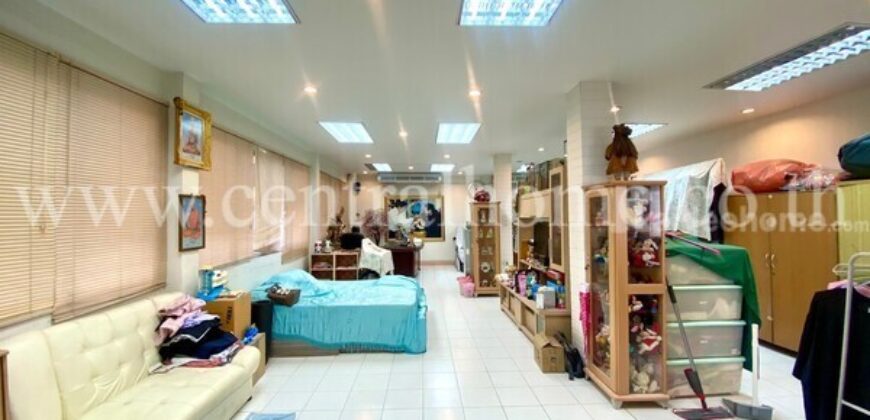 อาคารพาณิชย์ 3 คูหา กรุงเทพ-นนท์ ใกล้ MRT แยกติวานนท์ ทำเลดีติดถนน