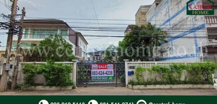 ที่ดินพร้อมสิ่งปลูกสร้าง 185 ตารางวา ซอยจรัญสนิทวงศ์ 35