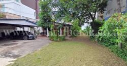 ที่ดินพร้อมสิ่งปลูกสร้าง 185 ตารางวา ซอยจรัญสนิทวงศ์ 35