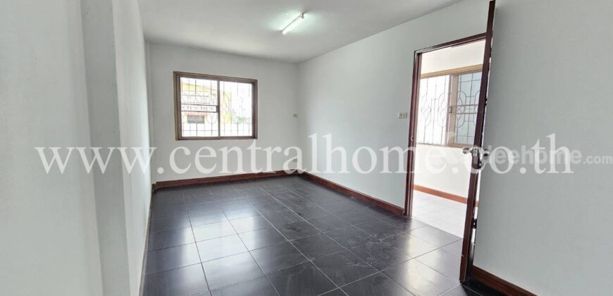 อาคารสำนักงาน 4.5 ชั้น พร้อมที่ดิน ซอยงามวงศ์วาน 43