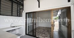 อาคารสำนักงาน 4.5 ชั้น พร้อมที่ดิน ซอยงามวงศ์วาน 43