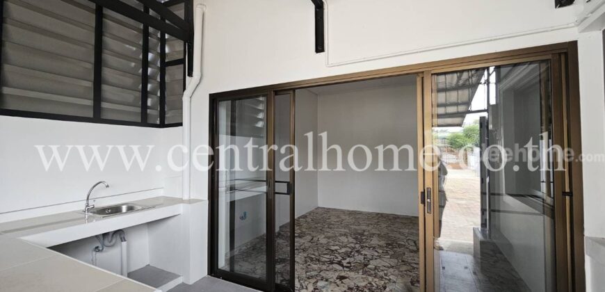 อาคารสำนักงาน 4.5 ชั้น พร้อมที่ดิน ซอยงามวงศ์วาน 43