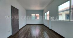 บ้านเดี่ยว 3 ชั้น หมู่บ้าน สินธร รังสิต-ปทุมธานี ตกแต่งใหม่พร้อมอยู่