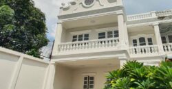 ขายบ้านสุขุมวิท 50 บ้านทาวเฮ้าส์ขนาดใหญ่ 61 ตร.ว หมู่บ้านสุขุมวิทการ์เด้นซิตี้ 2 ใกล้ BTSอ่อนนุช บางจาก เข้าออกได้ทั้งสุขุมวิท 54,62 ใกล้ทางด่วนสุขุมวิท 62 ขายถูก Townhouse Sukhumvit sale 087-9074045