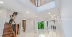 ขายบ้านเอกมัย 12 สุขุมวิท House for sale Ekkamai Sukhumvit ทาวน์โฮมเอกมัย 4 ห้องนอน 4 ห้องน้ำ ที่ดิน 33 ตร.ว บ้านสวยทำใหม่พร้อมอยู่ ใกล้ BTS เอกมัย โรงเรียนนานานชาติ 2 นาที ถึงทองหล่อ 087-9074045