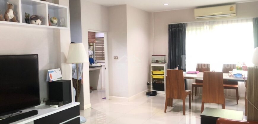 ขายด่วนมาก บ้านเดี่ยว หมู่บ้านเดอะซิตี้ บางใหญ่ (4 ห้องนอน 3 ห้องน้ำ) หลังริมสุดซอย บิวท์อินทั้งหลัง