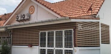 ให้เช่าทาวน์เฮ้าส์พร้อมอยู่ ราคาถูก ม.นิราวิลล์ เมืองสมุทรสาคร 1 ชั้น 2 ห้องนอน 1 ห้องน้ำ แอร์ 1 เครื่อง โทร 0808524143