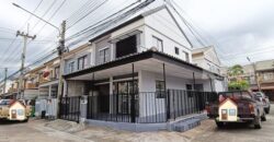 ขายทาวน์เฮ้าส์ 2 ชั้น โครงการบ้านพฤกษา 40 คลอง 3 หลังมุม 3 ห้องนอน 2 ห้องน้ำ Tel 098-8509899