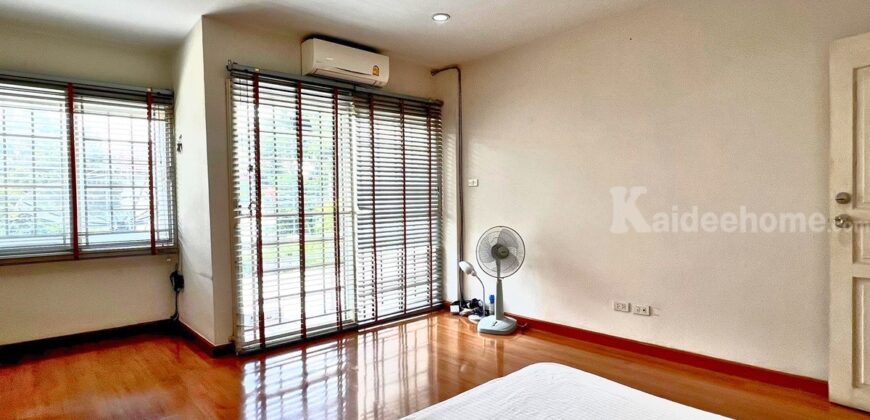 ขายบ้านพัฒนาการ 31/1 ทาวน์เฮ้าส์ 3 ชั้น รอยัล โฮม สภาพดี ราคาโดนใจ สบายกระเป๋า