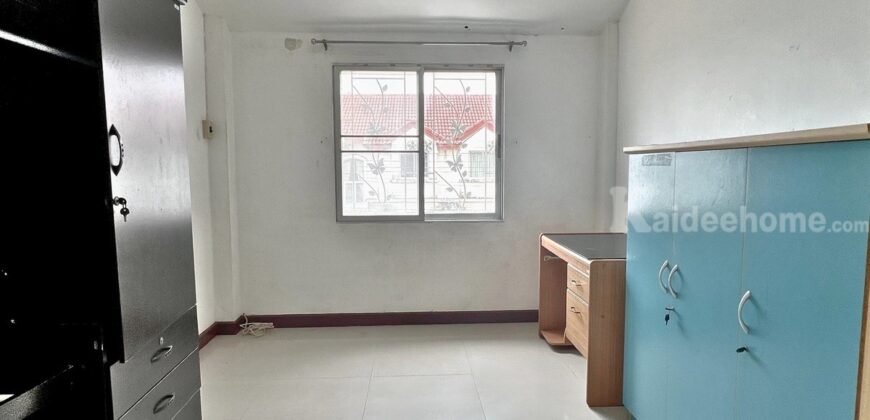 ขายบ้านแฝด สายไหม พหลโยธิน 54/1 แยก 4 หมู่บ้านอธิษฐาน 2 ราคาถูก