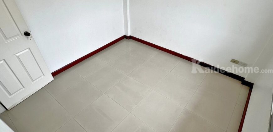 ขายบ้านแฝด สายไหม พหลโยธิน 54/1 แยก 4 หมู่บ้านอธิษฐาน 2 ราคาถูก