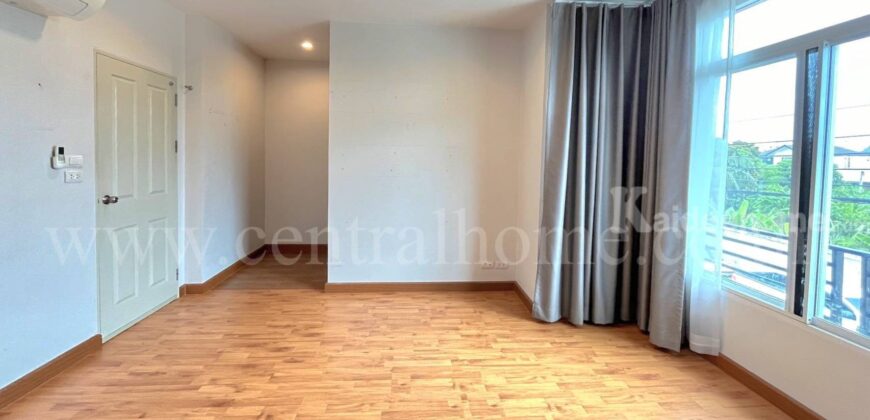 บ้านแฝด ชิชากร 2 โครงการติดถนนกาญจนาภิเษก