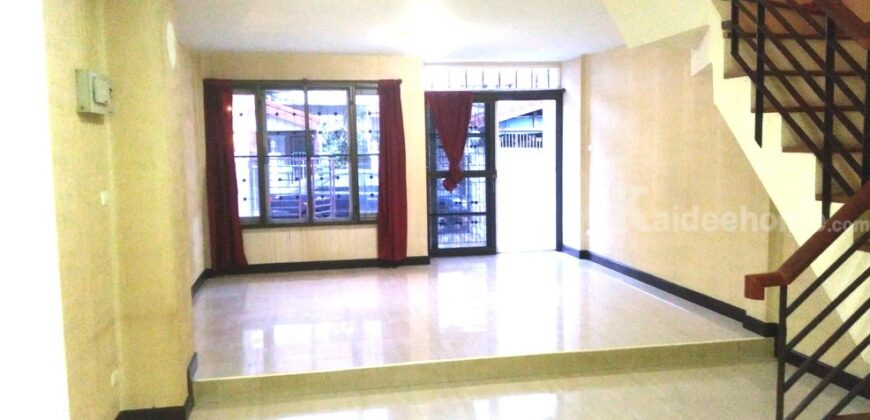 ให้เช่าบ้านทาวน์เฮาส์ 2 ชั้น ซอยแจ้งวัฒนะ17 (ปากซอยคอนโดลุมพินี) สินสุข-ทรัพย์วัฒนะ เยื้องเซ็นทรัลแจ้งวัฒนะ ติดต่อคุณกอลฟ 064-595-1526