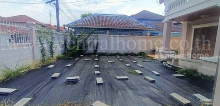 บ้านเดี่ยว หมู่บ้านเพชรดา บางรักน้อย ท่าอิฐ – ไทรม้า