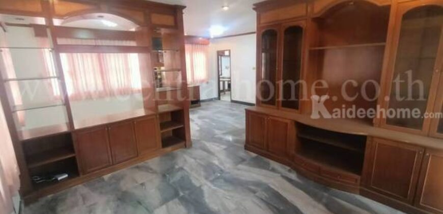 บ้านเดี่ยว หมู่บ้านเพชรดา บางรักน้อย ท่าอิฐ – ไทรม้า