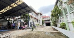 ที่ดินโรงงาน พร้อมบ้านเดี่ยว ซอยเอกชัย 83/3 ขนาด 1-1-8 ไร่ ทำเลดี
