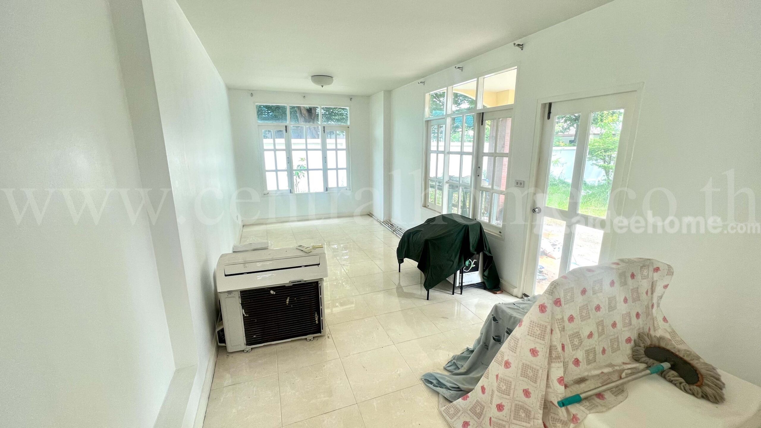 บ้านเดี่ยวพร้อมที่ดิน 267 ตร.วา หมู่บ้าน ชวนชื่น ฟลอร่าวิลล์