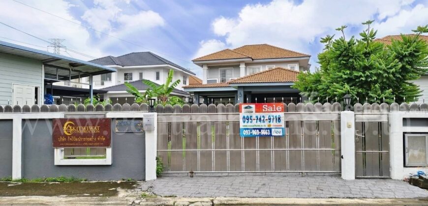 บ้านเดี่ยว หมู่บ้าน ซื่อตรง รังสิต คลอง 3 พร้อมอยู่