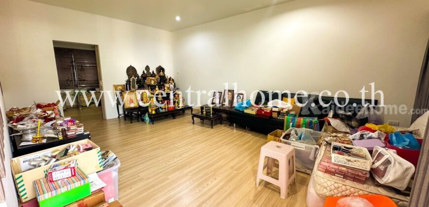 ทาวน์โฮม 3 ชั้นหมู่บ้าน ภนาสิริ เรสซิเด้นซ์ เกษตร – นวมินทร์
