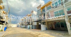 ทาวน์โฮม 3 ชั้นหมู่บ้าน ภนาสิริ เรสซิเด้นซ์ เกษตร – นวมินทร์