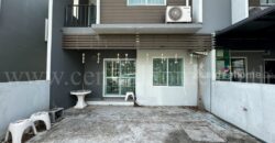 ทาวน์โฮม อารียา เดอะคัลเลอร์ส กาญจนาภิเษก – ราชพฤกษ์ ถนนเมน หลังริม