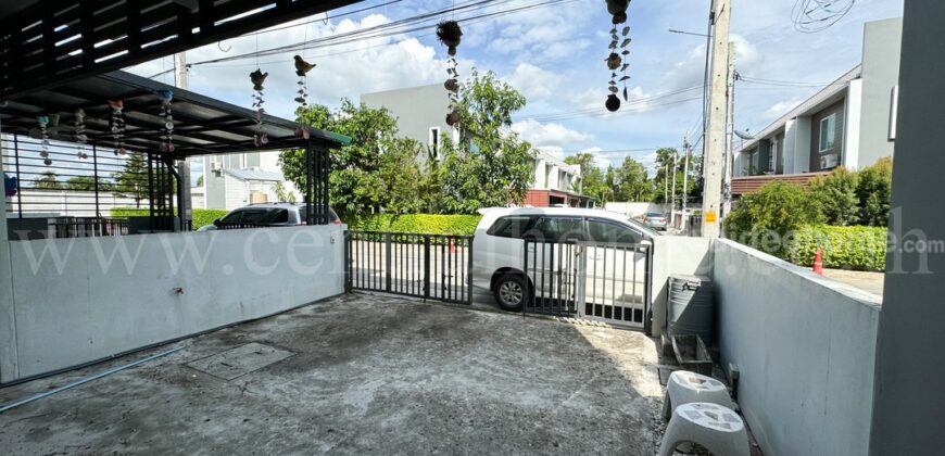 ทาวน์โฮม อารียา เดอะคัลเลอร์ส กาญจนาภิเษก – ราชพฤกษ์ ถนนเมน หลังริม