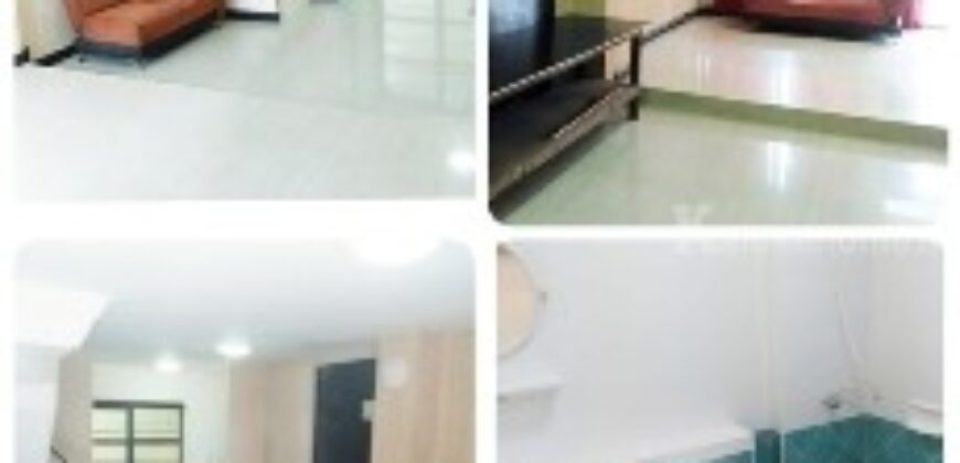 ให้เช่าบ้านทาวน์เฮาส์ 2 ชั้น ซอยแจ้งวัฒนะ17 (ปากซอยคอนโดลุมพินี) สินสุข-ทรัพย์วัฒนะ เยื้องเซ็นทรัลแจ้งวัฒนะ ติดต่อคุณกอลฟ 064-595-1526