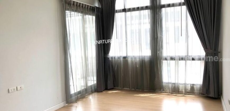 ขายบ้านทาวน์โฮม 3 ชั้น ซิกเนเจอร์ (SIXNATURE) ซอยเอกชัย 64/5 เขตบางบอน กรุงเทพ โทร 081-3996464