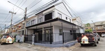 ขายทาวน์เฮ้าส์ โครงการบ้านพฤกษา 40 รังสิต-คลองสาม (หลังริม) ทำเลทอง 3 ห้องนอน 2 ห้องน้ำ Tel 098-8509899