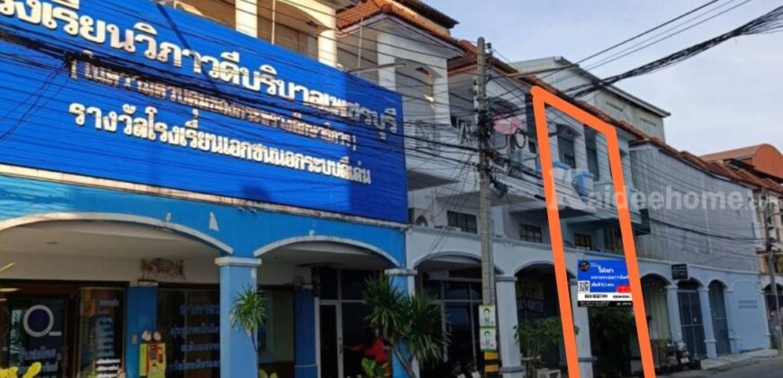 76000 – R01 ให้เช่าอาคารพาณิชย์ 3 ชั้นครึ่ง รายเดือน ติด รพ.กรุงเทพ เมือง เพชรบุรี