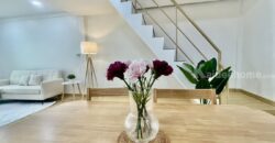 ขายบ้านสวยพร้อมอยู่ รามคำแหง 142 ทำเลรถไฟฟ้าสายสีส้ม ใกล้ทางด่วนมอเตอร์เวย์ ราคาพิเศษ 2.15 ล้านบาทเท่านั้น