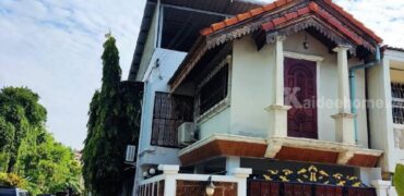 ขายบ้านสุขุมวิท 68 บ้านทาวเฮ้าส์ 2 ชั้น หลังมุม ใกล้สถานีรถไฟฟ้า BTS อุดมสุข ทำเลดีมาก อยู่ในหมู่บ้านน่าอยู่ เงียบสงบ ใกล้ สี่แยกบางนา บ้านสวยพร้อมอยู่ ราคาดีมาก 087-9074045