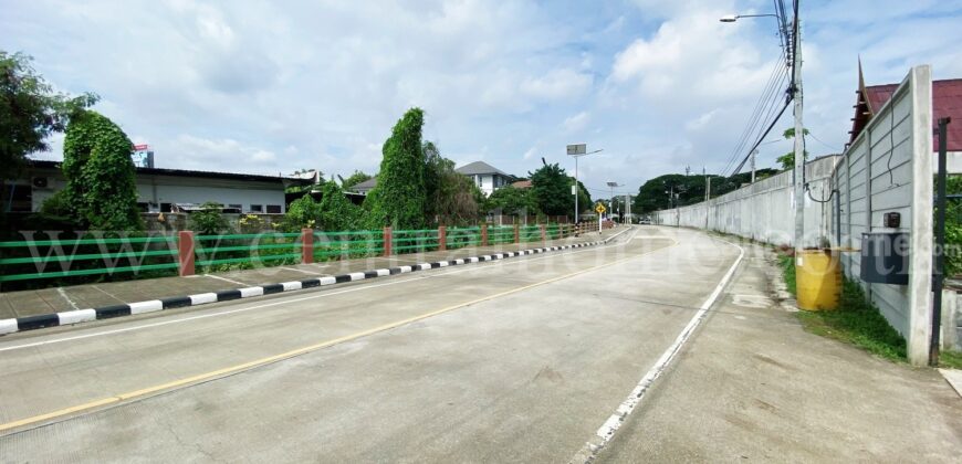 ที่ดิน ถนนชัยพฤกษ์ 3 ไร่ ใกล้ หมู่บ้าน มัณฑนา-ชัยพฤกษ์ ปากเกร็ด