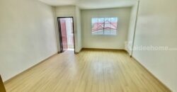 ขายบ้านสวยพร้อมอยู่ รามคำแหง 142 ทำเลรถไฟฟ้าสายสีส้ม ใกล้ทางด่วนมอเตอร์เวย์ ราคาพิเศษ 2.15 ล้านบาทเท่านั้น