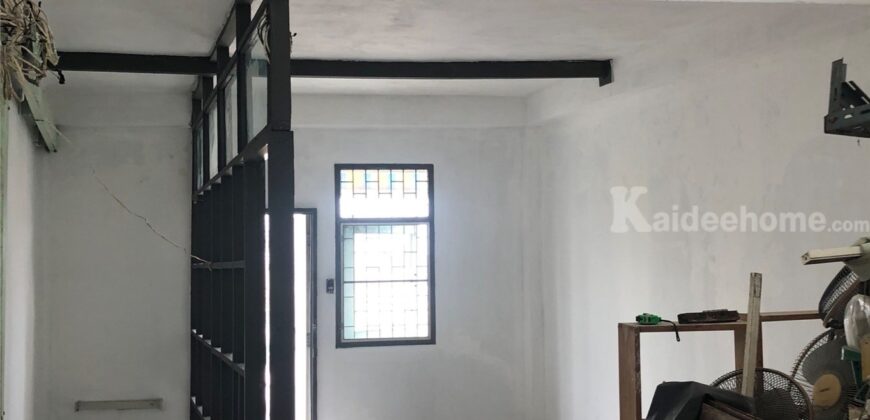 ขายถูก ขายด่วน พร้อมผู้เช่า อาคารพาณิชย์ 4.5 ชั้น ติดถนน สุขุมวิท101/1ซอยวชิรธรรมสาธิต15 ทำเลค้าขายทำกำไรได้ตลอดชีพ