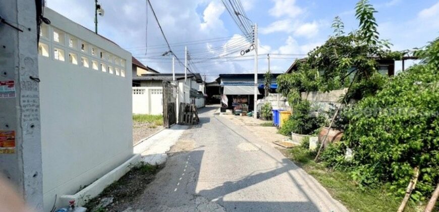 ขายที่ดินประชาอุทิศ 33 แยก 12 แปลงมุม ถมแล้ว 47.1 ตร.ว. ผังสีส้ม