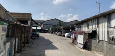 ให้เช่าที่ดินสวย ติดถนน ซอยเทศบาลบางปู 73 (ทีเจซี) 700 ตรว. เมืองสมุทรปราการ โทร 086-333-1633