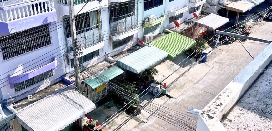 ขายถูก อาคารพาณิชย์ 2 คูหา 3 ชั้นครึ่ง ซอยเทียนทะเล 16 ใกล้ถนนพระราม 2