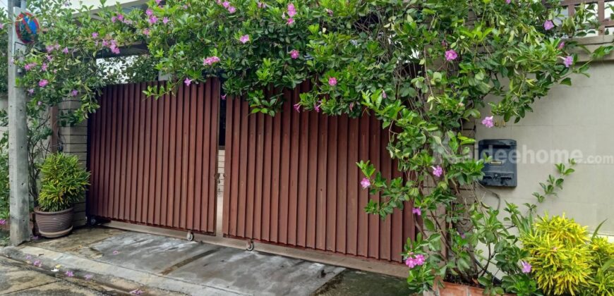 ขายบ้านสวยสุขุมวิท71 ปรีดีพนมยงค์ 20 55ตร.ว 3 ชั้น มี 5 ห้อง พร้อมอยู่สภาพดีมาก ใกล้ BTS พระโขนง ขายถูก เจ้าของอยากขายด่วน House for sale in Sukhumvit 71 087-907-4045