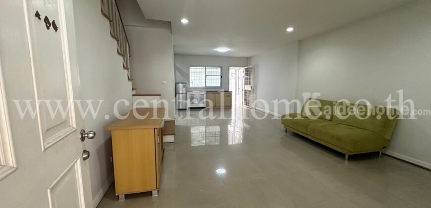 ทาวน์โฮม พลัส ซิตี้ พาร์ค งามวงศ์วาน 25 ถูกสุดในโครงการ