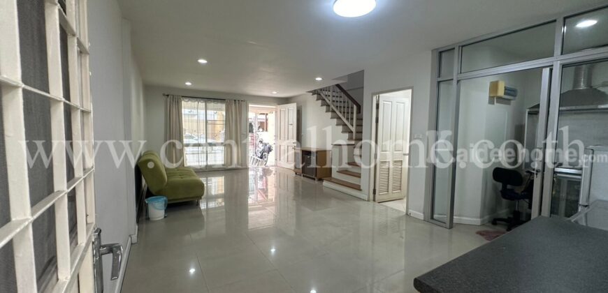 ทาวน์โฮม พลัส ซิตี้ พาร์ค งามวงศ์วาน 25 ถูกสุดในโครงการ