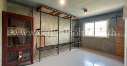 ทาวน์เฮ้าส์ หมู่บ้านพูลผล ซอยวัดลาดสนุ่น – ลำลูกกา คลอง 1