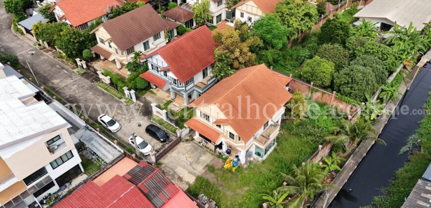 บ้านเดี่ยว หมู่บ้านลัดดารมย์ ราชพฤกษ์ – รัตนาธิเบศร์ ติดถนนราชพฤกษ์ ขายถูกสุดในโครงการ